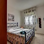 Gallipoli Tra Mare E Pineta
