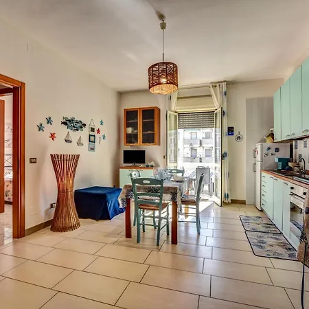 Gallipoli Tra Mare E Pineta *